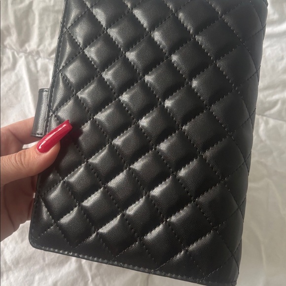 CC NOTEBOOK - Picture 9 of 9